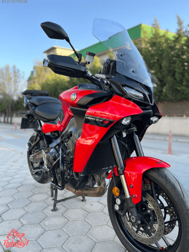 Yamaha Tracer9